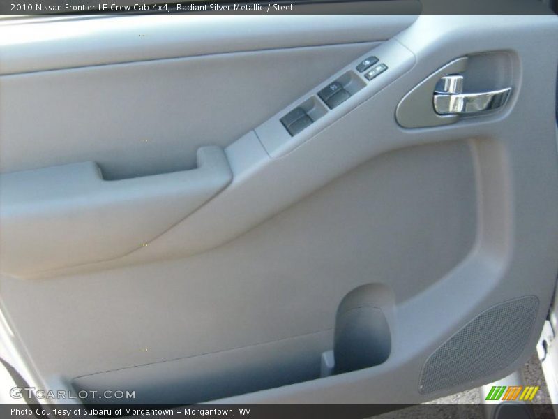 Radiant Silver Metallic / Steel 2010 Nissan Frontier LE Crew Cab 4x4