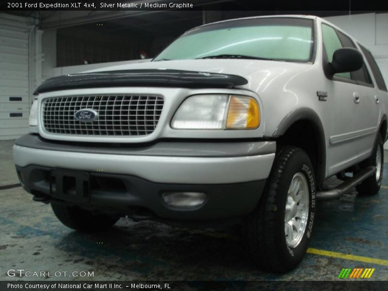 Silver Metallic / Medium Graphite 2001 Ford Expedition XLT 4x4