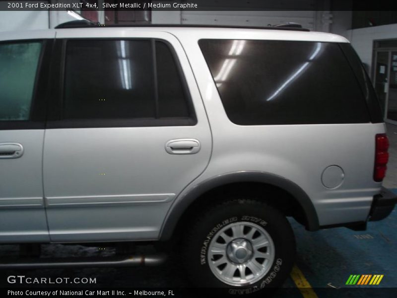 Silver Metallic / Medium Graphite 2001 Ford Expedition XLT 4x4