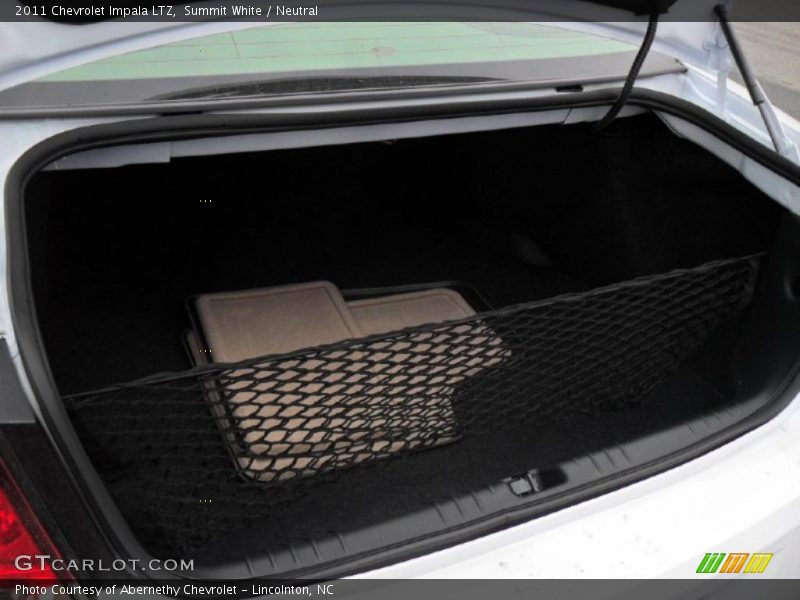 Summit White / Neutral 2011 Chevrolet Impala LTZ