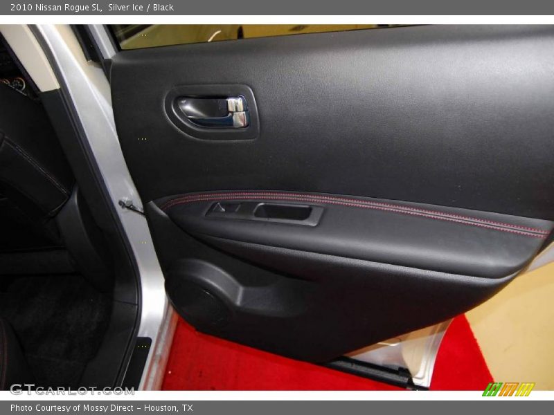 Silver Ice / Black 2010 Nissan Rogue SL