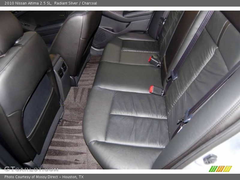 Radiant Silver / Charcoal 2010 Nissan Altima 2.5 SL