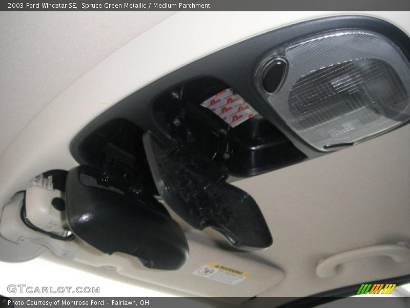 Spruce Green Metallic / Medium Parchment 2003 Ford Windstar SE