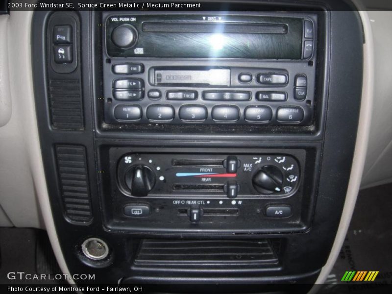 Spruce Green Metallic / Medium Parchment 2003 Ford Windstar SE