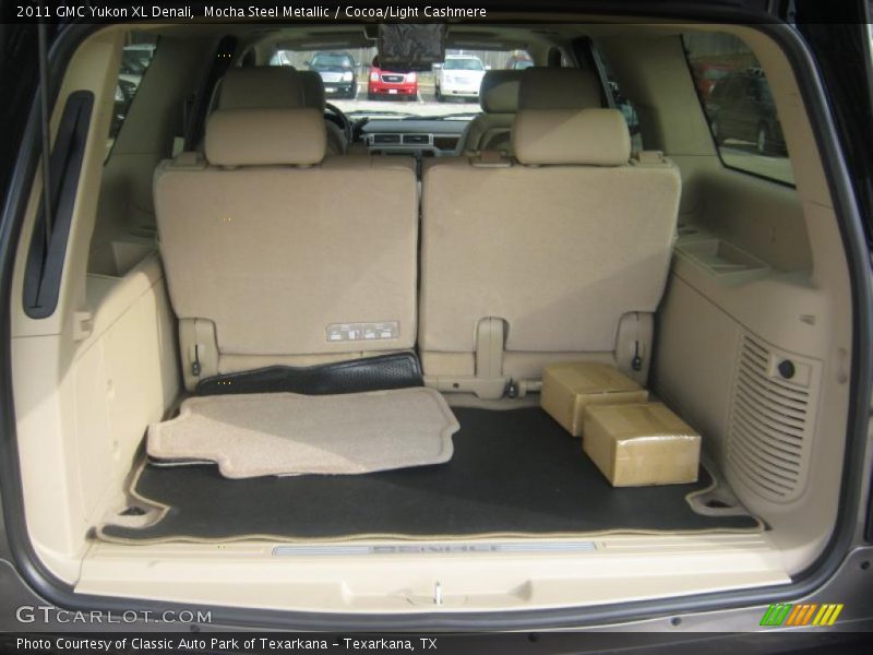 Mocha Steel Metallic / Cocoa/Light Cashmere 2011 GMC Yukon XL Denali