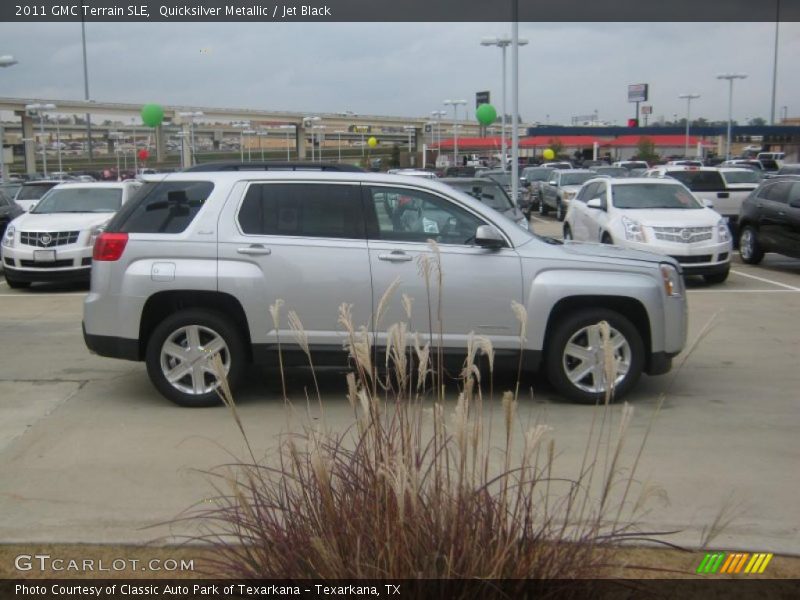 Quicksilver Metallic / Jet Black 2011 GMC Terrain SLE