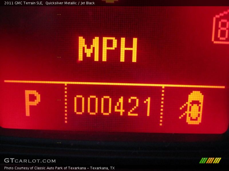 Quicksilver Metallic / Jet Black 2011 GMC Terrain SLE