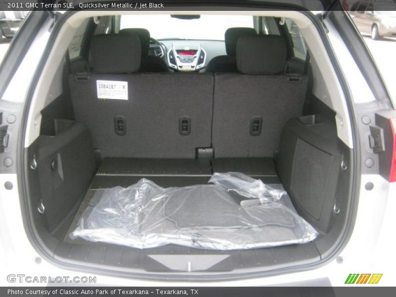 Quicksilver Metallic / Jet Black 2011 GMC Terrain SLE