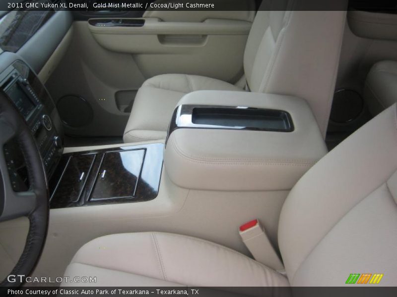 Gold Mist Metallic / Cocoa/Light Cashmere 2011 GMC Yukon XL Denali