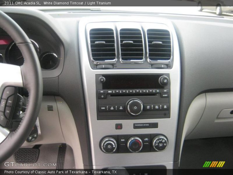White Diamond Tintcoat / Light Titanium 2011 GMC Acadia SL