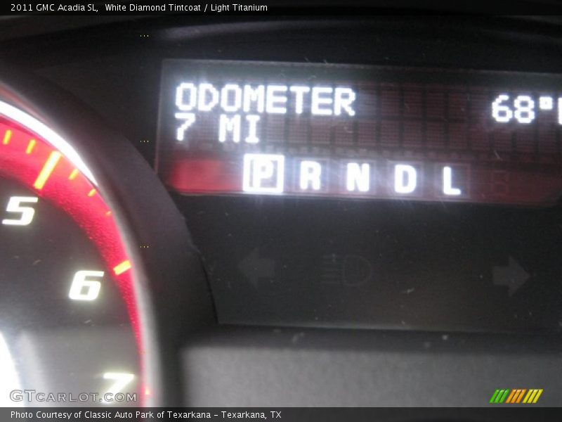White Diamond Tintcoat / Light Titanium 2011 GMC Acadia SL