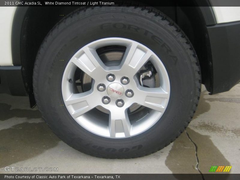 White Diamond Tintcoat / Light Titanium 2011 GMC Acadia SL