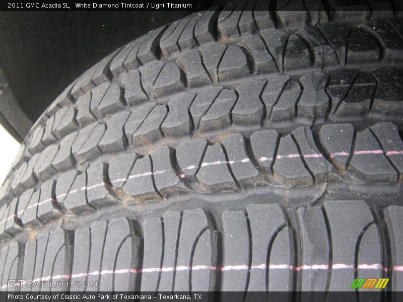 White Diamond Tintcoat / Light Titanium 2011 GMC Acadia SL