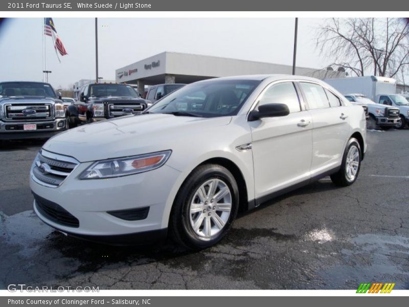 White Suede / Light Stone 2011 Ford Taurus SE