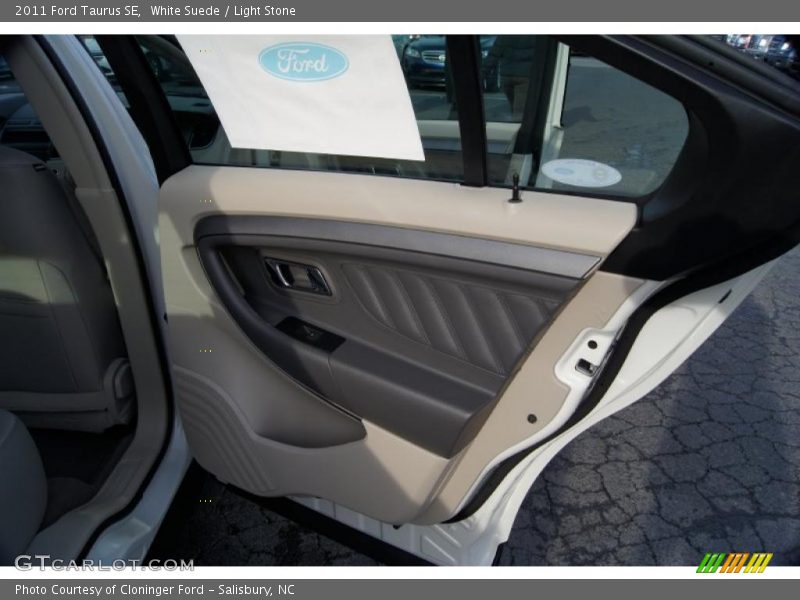 White Suede / Light Stone 2011 Ford Taurus SE