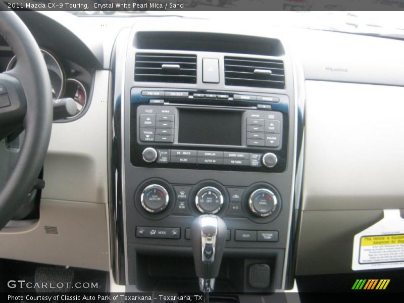 Controls of 2011 CX-9 Touring