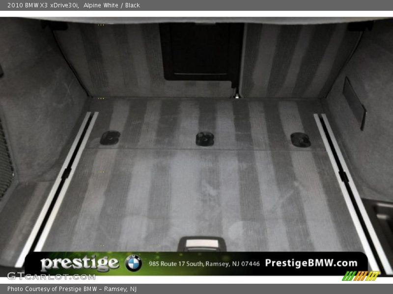 Alpine White / Black 2010 BMW X3 xDrive30i