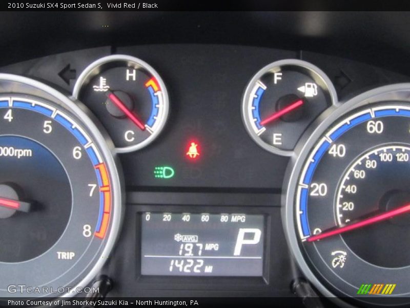 Vivid Red / Black 2010 Suzuki SX4 Sport Sedan S