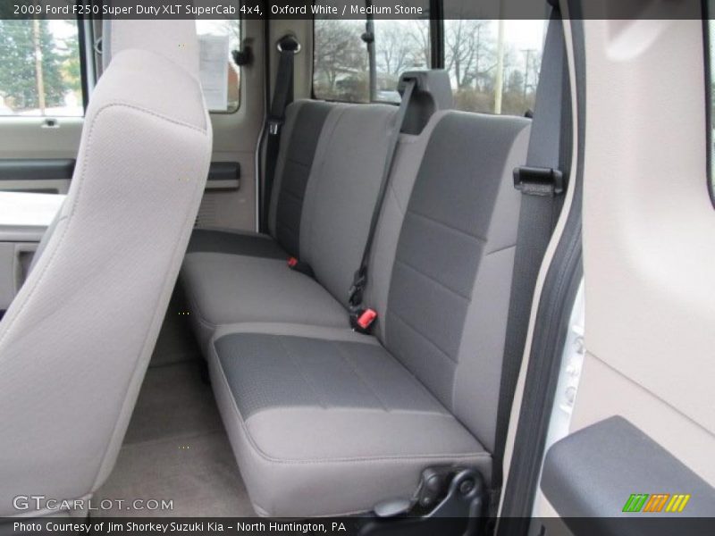 Oxford White / Medium Stone 2009 Ford F250 Super Duty XLT SuperCab 4x4