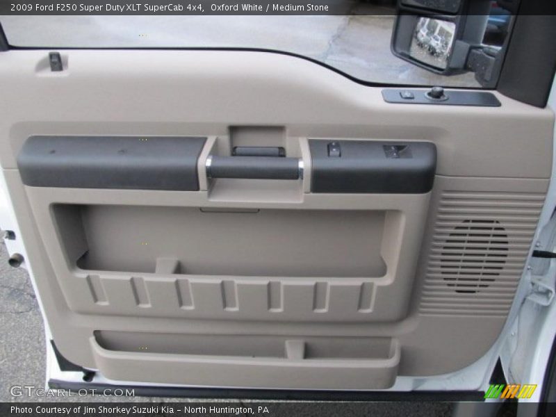 Oxford White / Medium Stone 2009 Ford F250 Super Duty XLT SuperCab 4x4