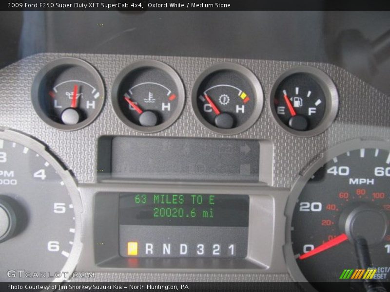 Oxford White / Medium Stone 2009 Ford F250 Super Duty XLT SuperCab 4x4