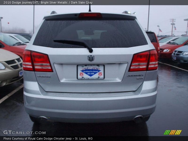 Bright Silver Metallic / Dark Slate Gray 2010 Dodge Journey SXT