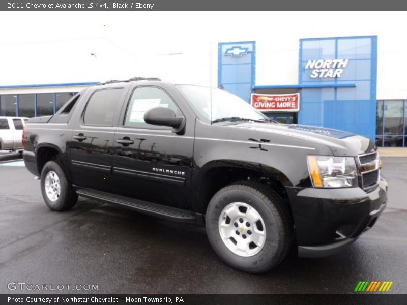 Black / Ebony 2011 Chevrolet Avalanche LS 4x4