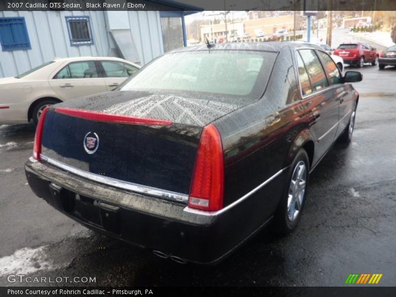 Black Raven / Ebony 2007 Cadillac DTS Sedan