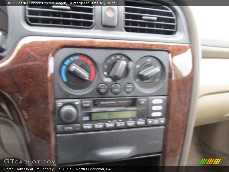 Wintergreen Metallic / Beige 2002 Subaru Outback Limited Wagon
