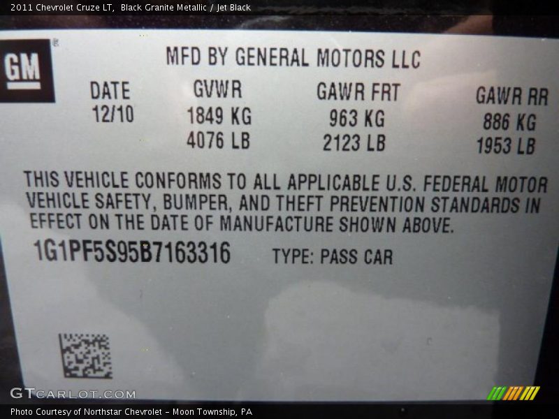Black Granite Metallic / Jet Black 2011 Chevrolet Cruze LT