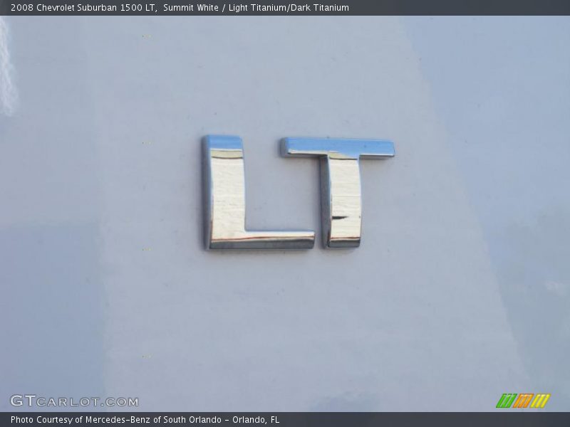  2008 Suburban 1500 LT Logo