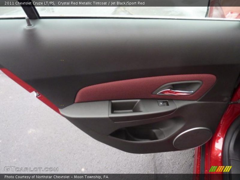 Door Panel of 2011 Cruze LT/RS