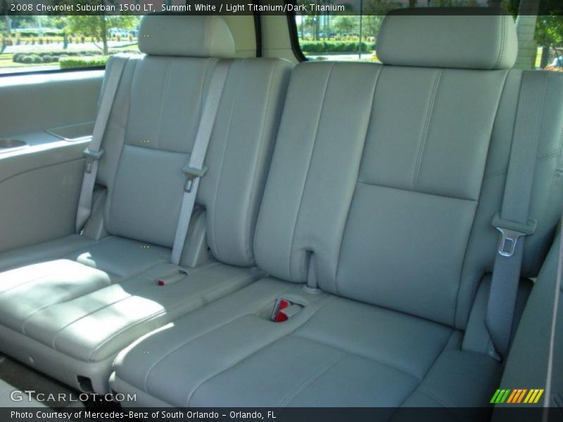 Summit White / Light Titanium/Dark Titanium 2008 Chevrolet Suburban 1500 LT