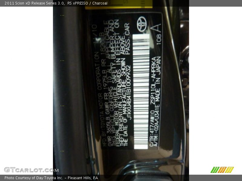 RS xPRESSO / Charcoal 2011 Scion xD Release Series 3.0