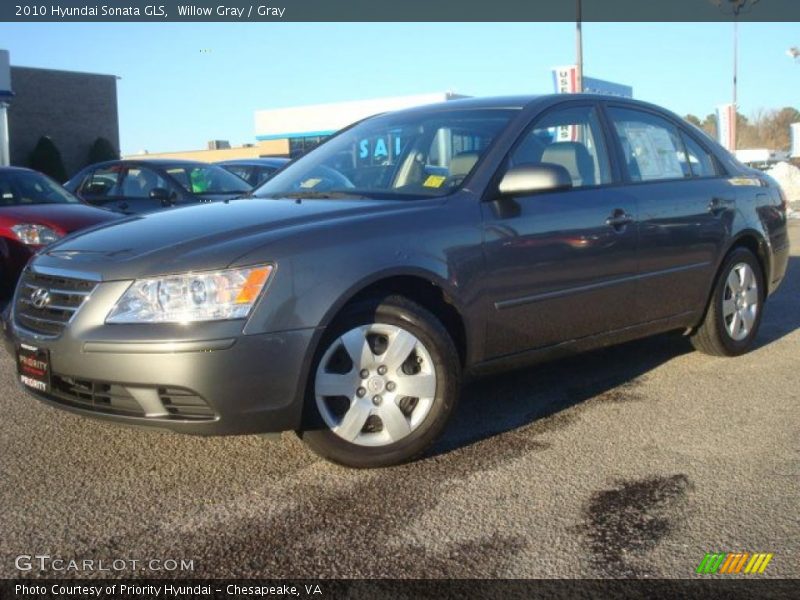 Willow Gray / Gray 2010 Hyundai Sonata GLS