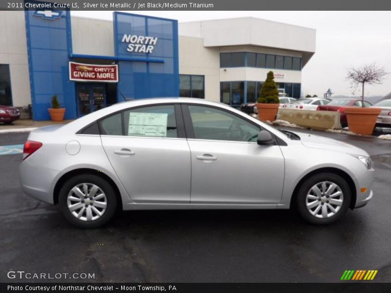 Silver Ice Metallic / Jet Black/Medium Titanium 2011 Chevrolet Cruze LS