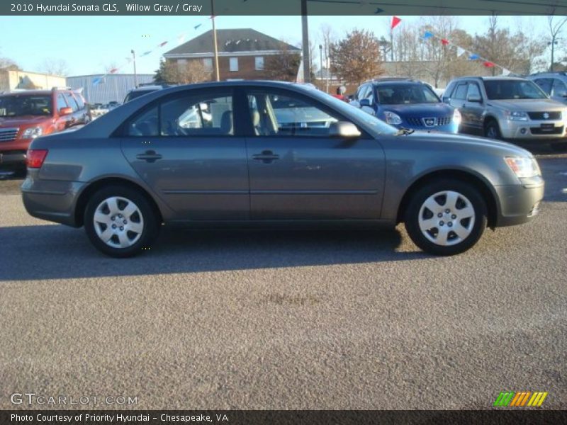 Willow Gray / Gray 2010 Hyundai Sonata GLS