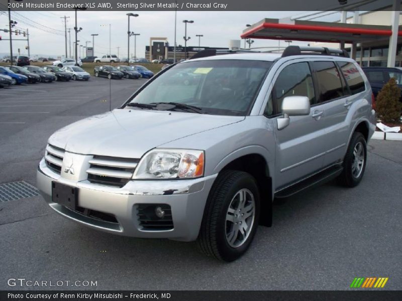 Sterling Silver Metallic / Charcoal Gray 2004 Mitsubishi Endeavor XLS AWD