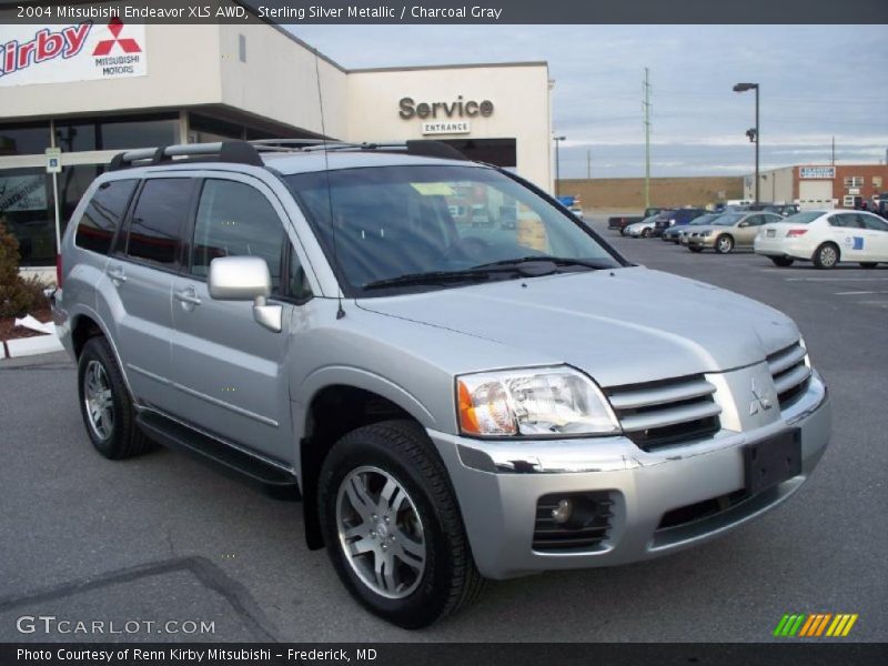 Sterling Silver Metallic / Charcoal Gray 2004 Mitsubishi Endeavor XLS AWD