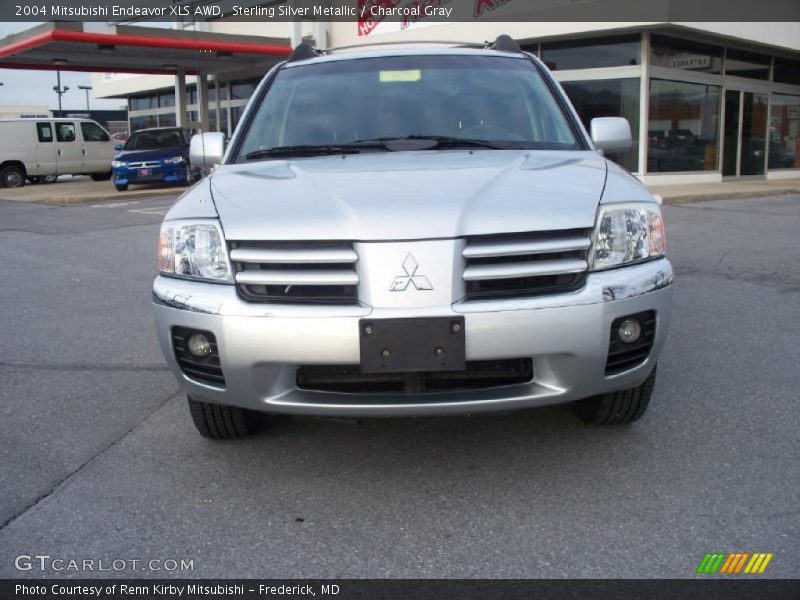 Sterling Silver Metallic / Charcoal Gray 2004 Mitsubishi Endeavor XLS AWD