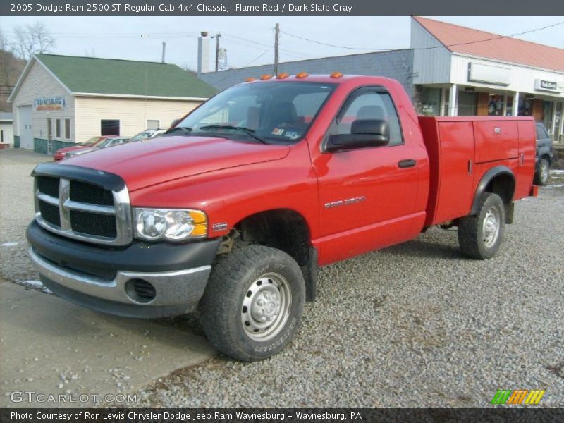 Flame Red / Dark Slate Gray 2005 Dodge Ram 2500 ST Regular Cab 4x4 Chassis