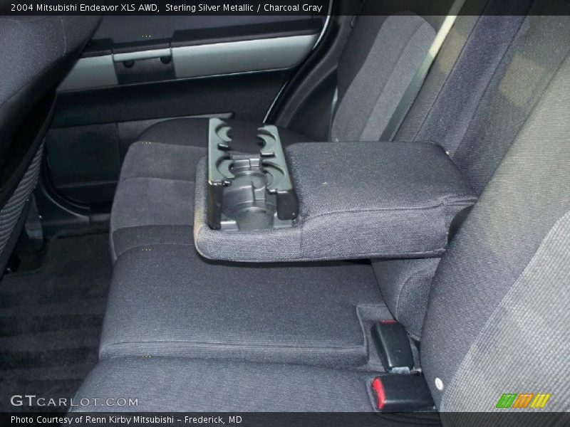 Sterling Silver Metallic / Charcoal Gray 2004 Mitsubishi Endeavor XLS AWD