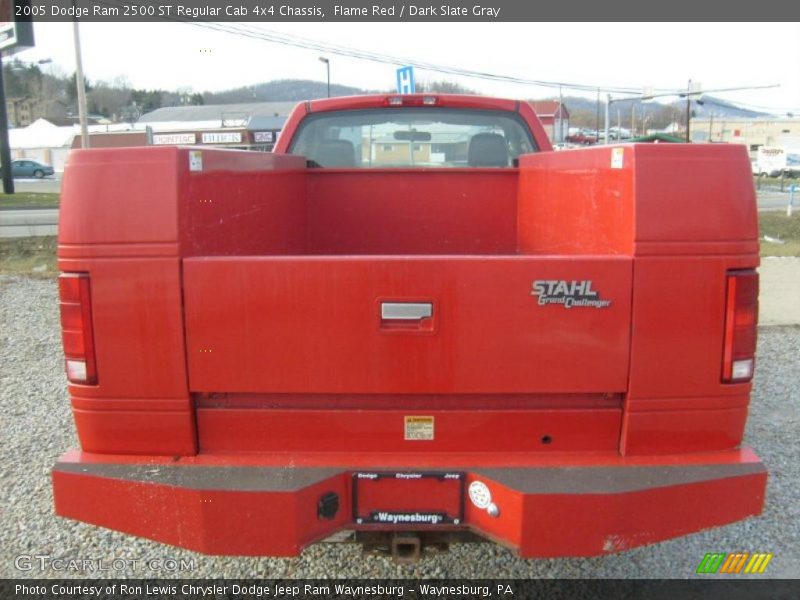 Flame Red / Dark Slate Gray 2005 Dodge Ram 2500 ST Regular Cab 4x4 Chassis