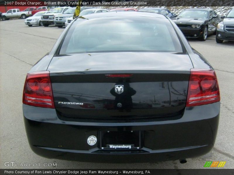 Brilliant Black Crystal Pearl / Dark Slate Gray/Light Graystone 2007 Dodge Charger