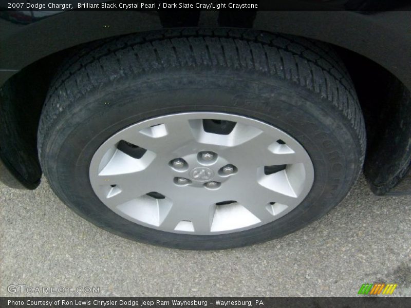 Brilliant Black Crystal Pearl / Dark Slate Gray/Light Graystone 2007 Dodge Charger