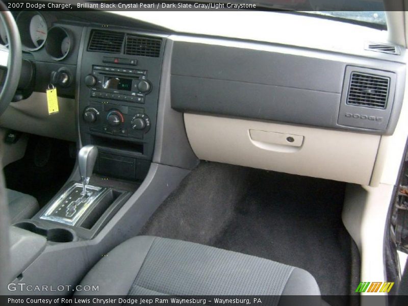 Brilliant Black Crystal Pearl / Dark Slate Gray/Light Graystone 2007 Dodge Charger