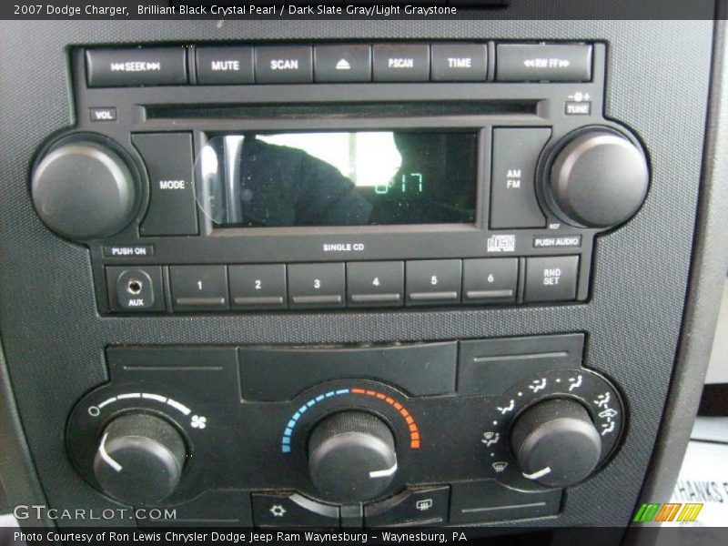 Brilliant Black Crystal Pearl / Dark Slate Gray/Light Graystone 2007 Dodge Charger