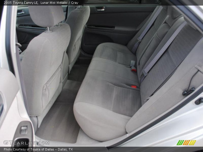 Lunar Mist Metallic / Gray 2005 Toyota Camry LE
