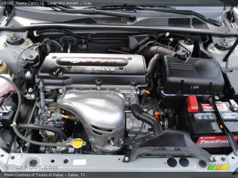 Lunar Mist Metallic / Gray 2005 Toyota Camry LE