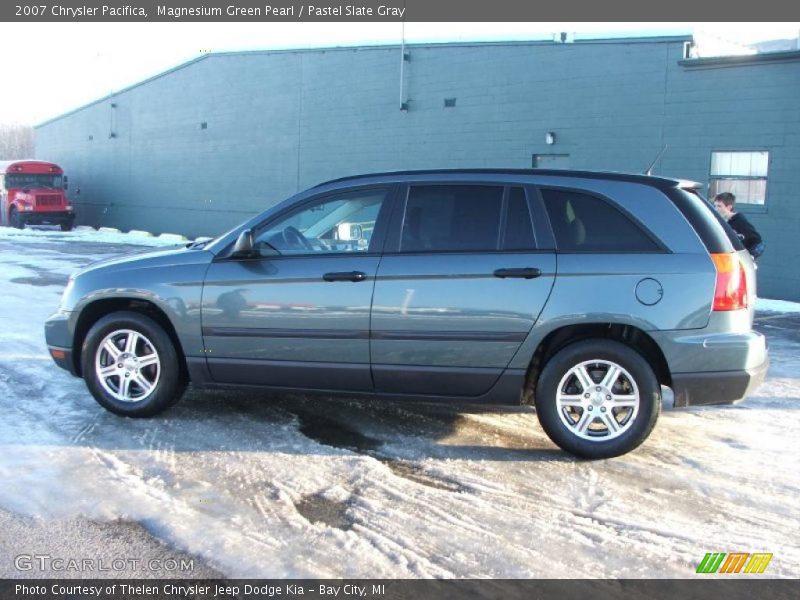 Magnesium Green Pearl / Pastel Slate Gray 2007 Chrysler Pacifica